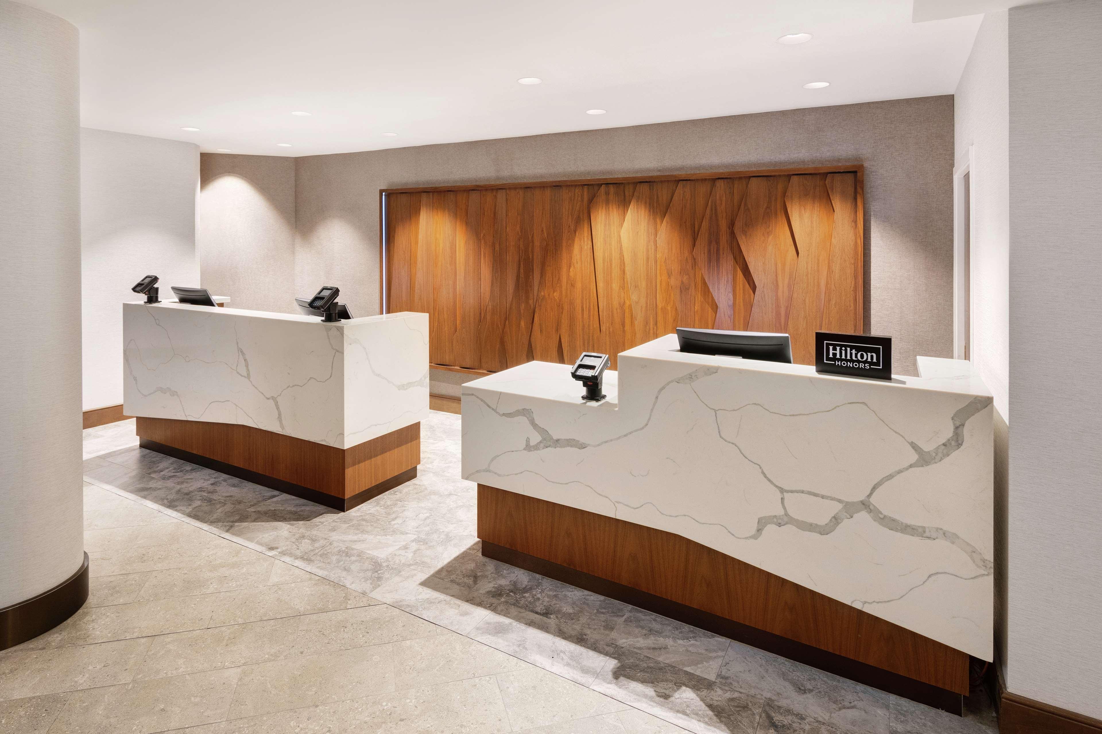 Embassy Suites Tysons Corner Dış mekan fotoğraf