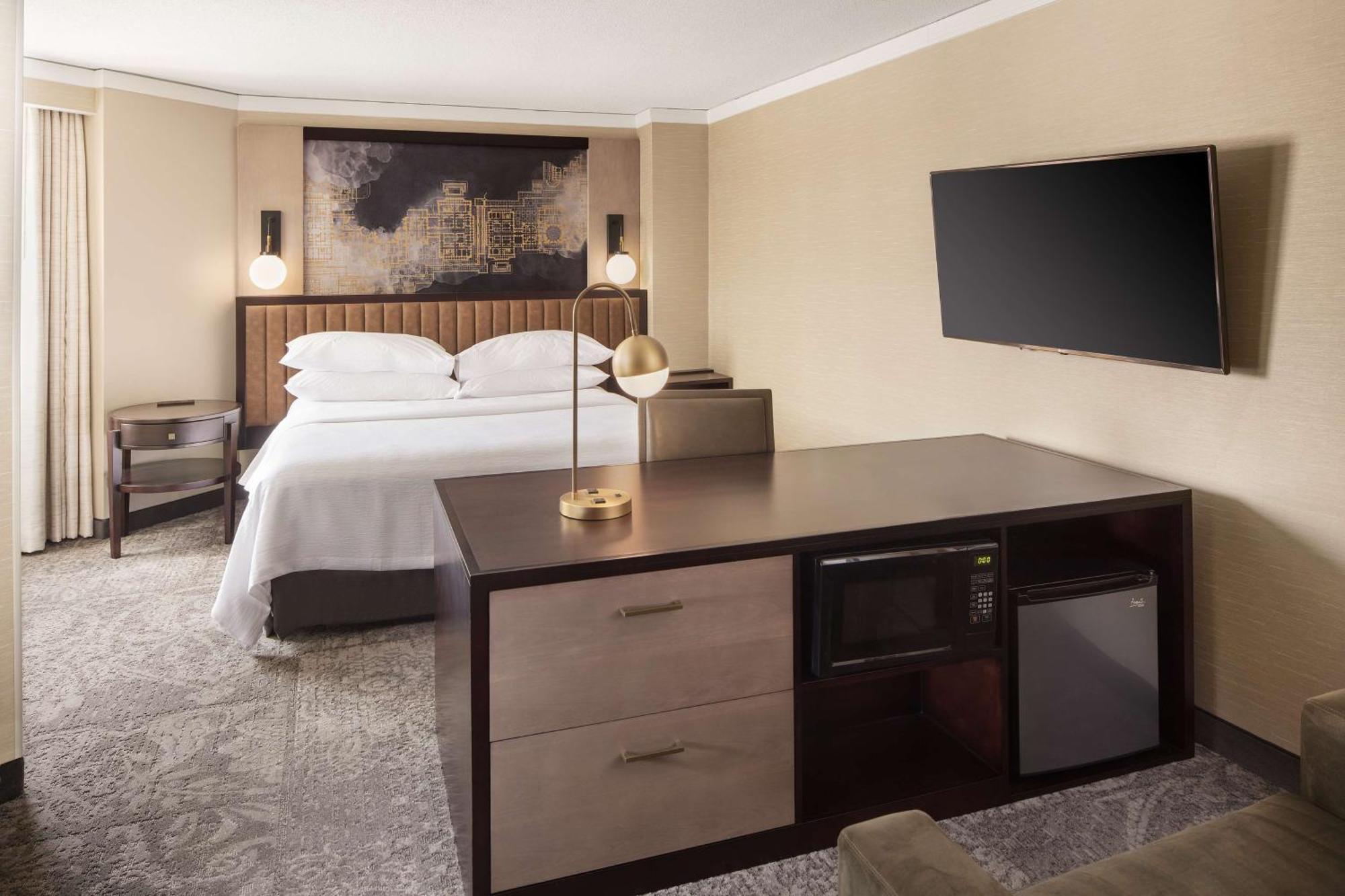 Embassy Suites Tysons Corner Dış mekan fotoğraf