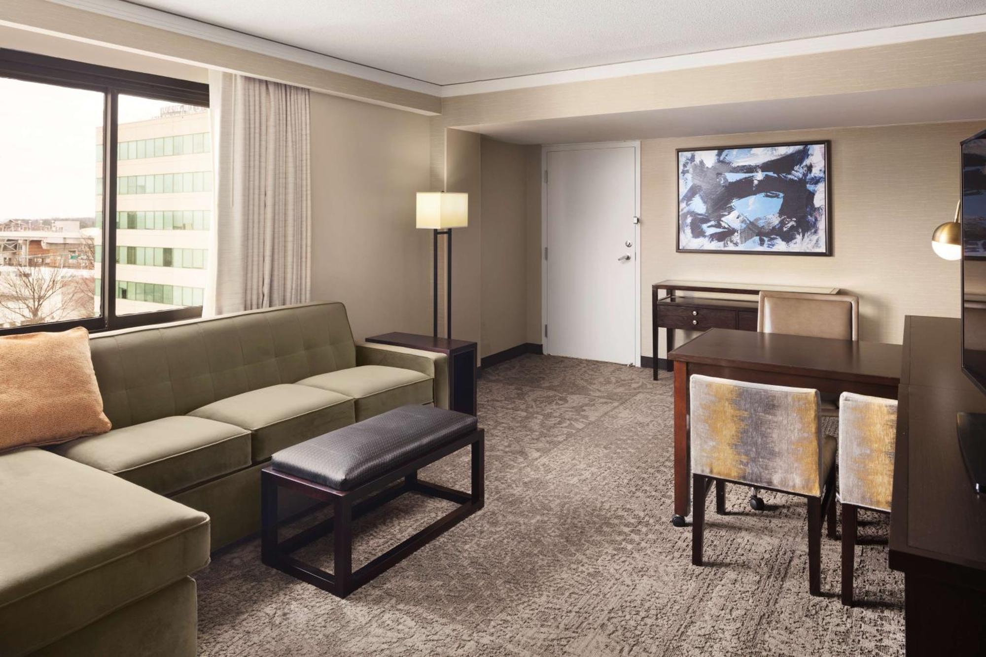 Embassy Suites Tysons Corner Dış mekan fotoğraf