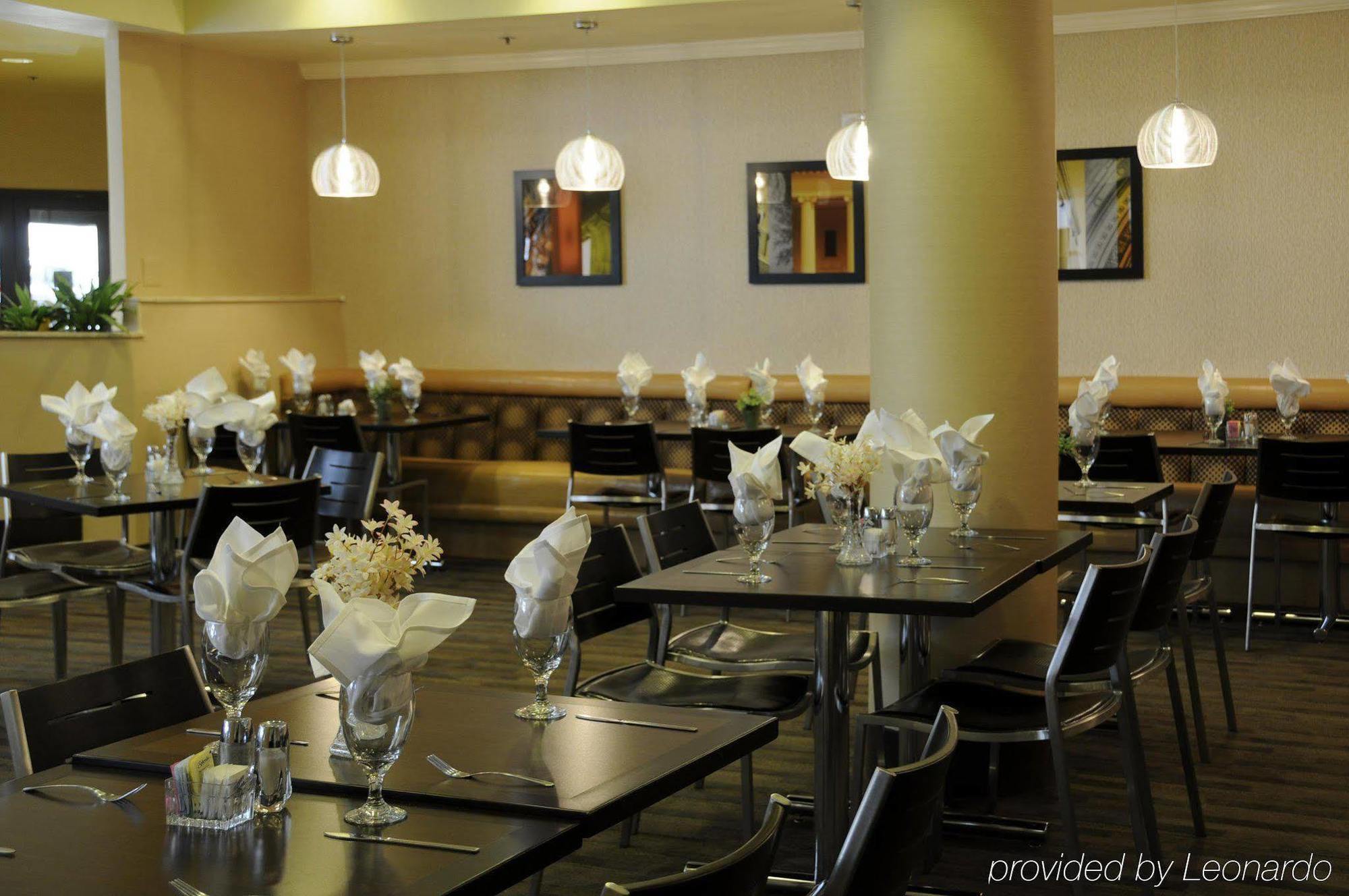 Embassy Suites Tysons Corner Dış mekan fotoğraf